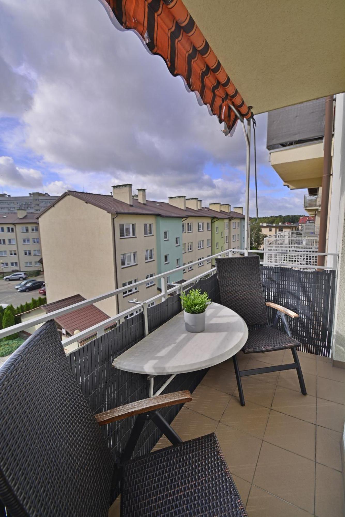 Apartamenty Bryza - Chelmonskiego - Parking - Centrum Swinoujscie Exterior photo